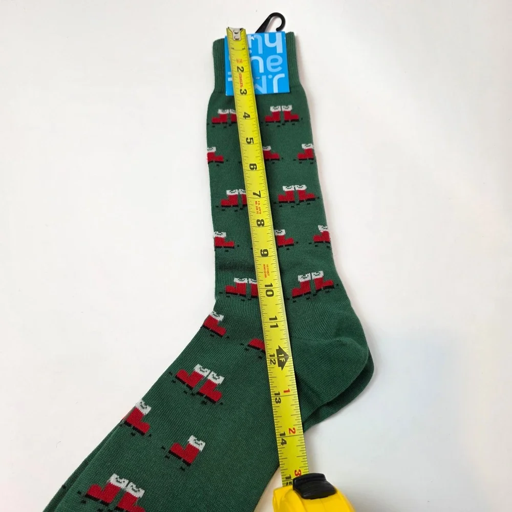J‎ M CLaughlin Men Santa Boots Green Pima Cotton One Size Socks NWT